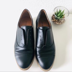 Indigo Rd. Hacksy Almond Toe Oxfords Flats